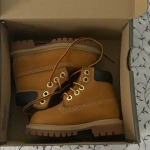 Toddler Timberlands size 4